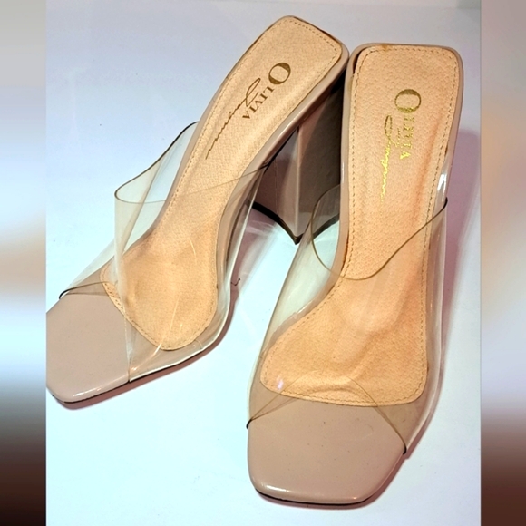 Olivia Ferragamo Chunky Heels, Clear, Open Back . Size 5 1/2 - Picture 4 of 9